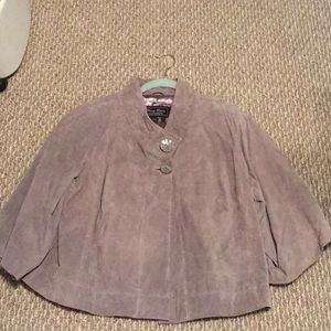 EUC,TAUPE SUEDE CROPPED JCKT,2 Button closure,Terry Lewis, size 1X.Fully lined